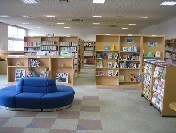 公民館-図書室